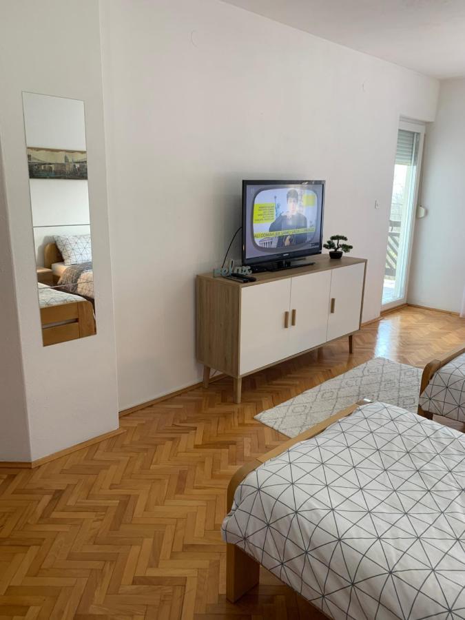 Dubrave Gornje Apartmani Nedim מראה חיצוני תמונה