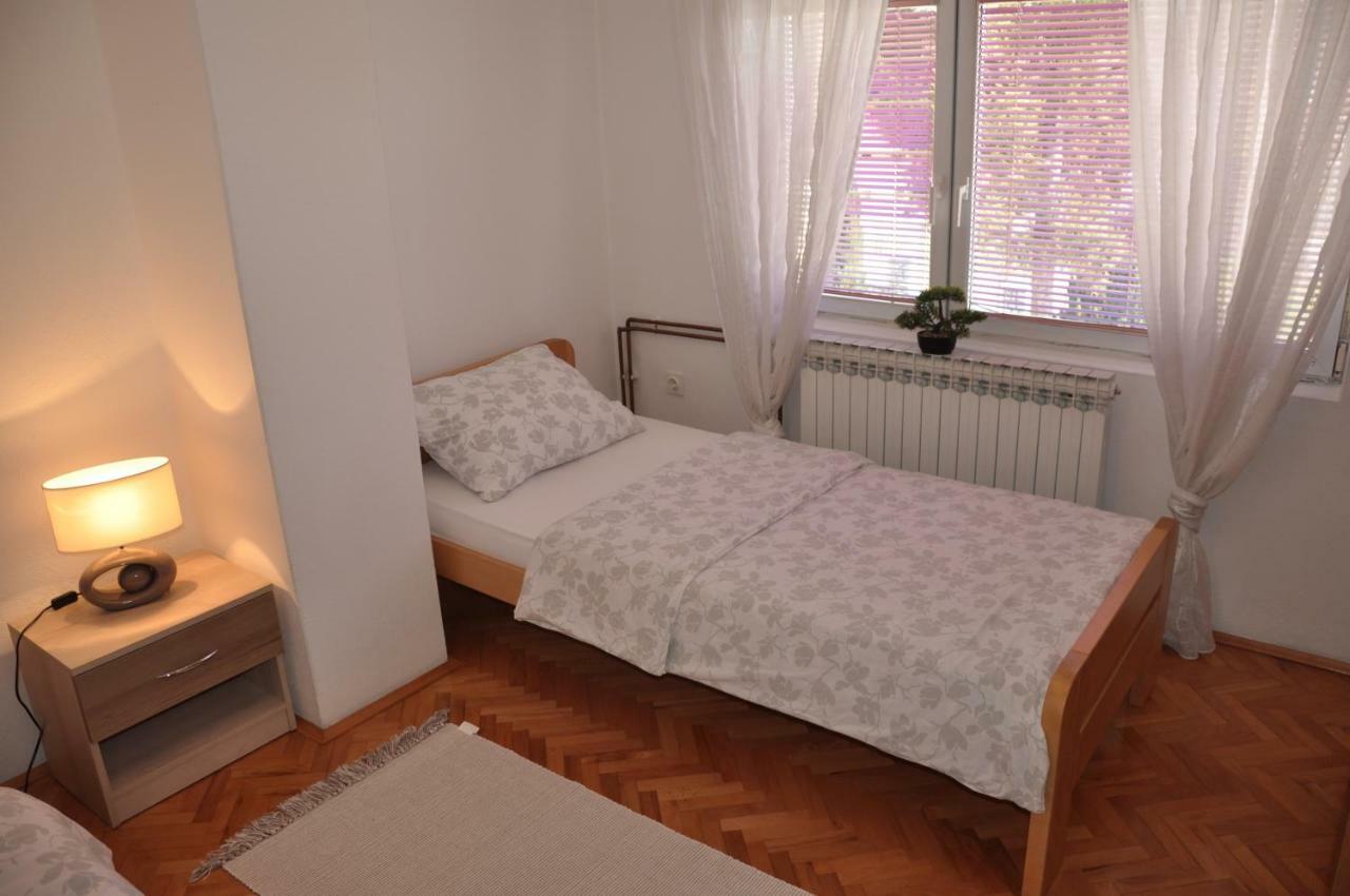Dubrave Gornje Apartmani Nedim מראה חיצוני תמונה