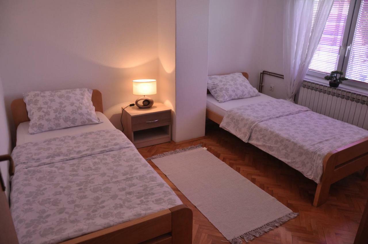 Dubrave Gornje Apartmani Nedim מראה חיצוני תמונה